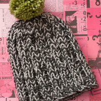 Marled Pom Bomb Beanie FREE PDF Knitting Pattern