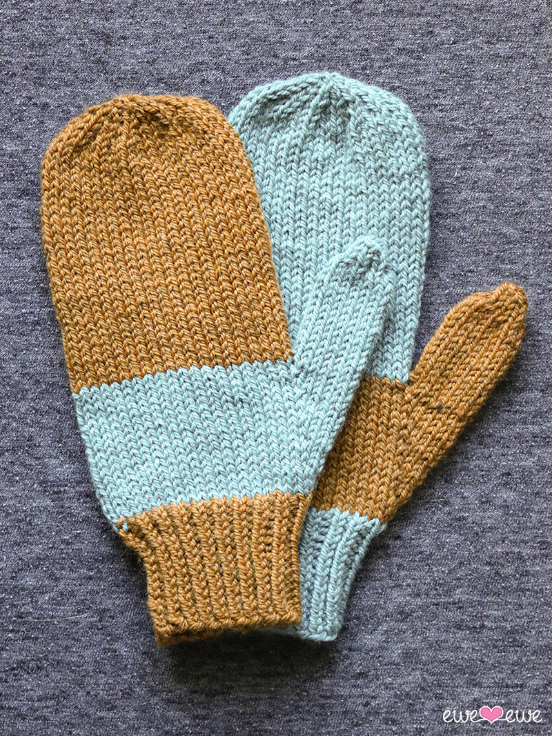 Easy Twisted Rib Mittens FREE Knitting Pattern