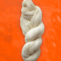 SUNPEAKS Undyed Single-Ply Fingering Weight Merino Wool Yarn