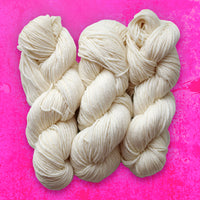 ALTA Undyed DK Weight Merino Wool Yarn