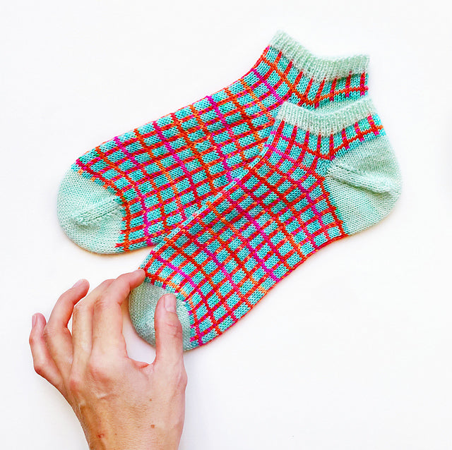 Little Boxes Socks {knitting inspiration}