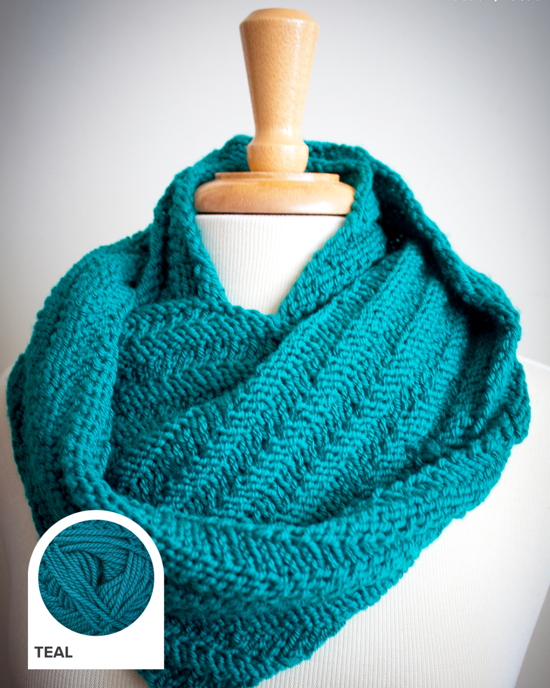 Happy Cowl Yarn Kit