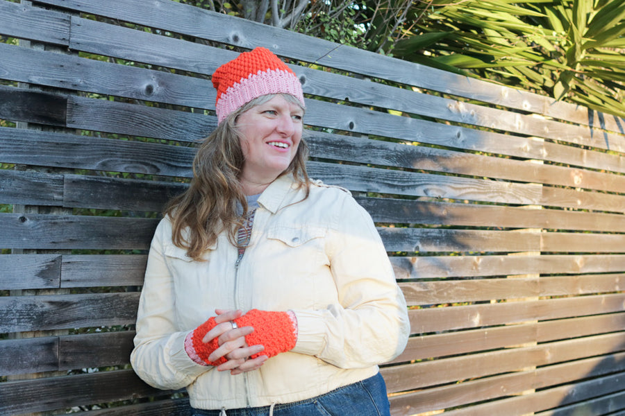 Two Tone Hat & Mitts – Crochet Pattern PDF by Toni Lipsey