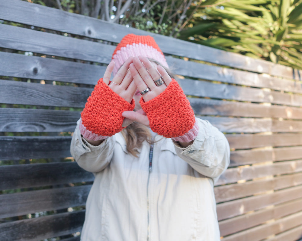 Two Tone Hat & Mitts – Crochet Pattern PDF by Toni Lipsey