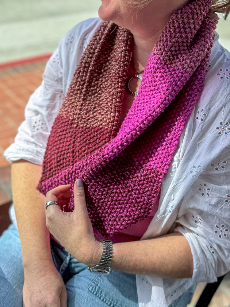 Color Theory Cowl Yarn Kit