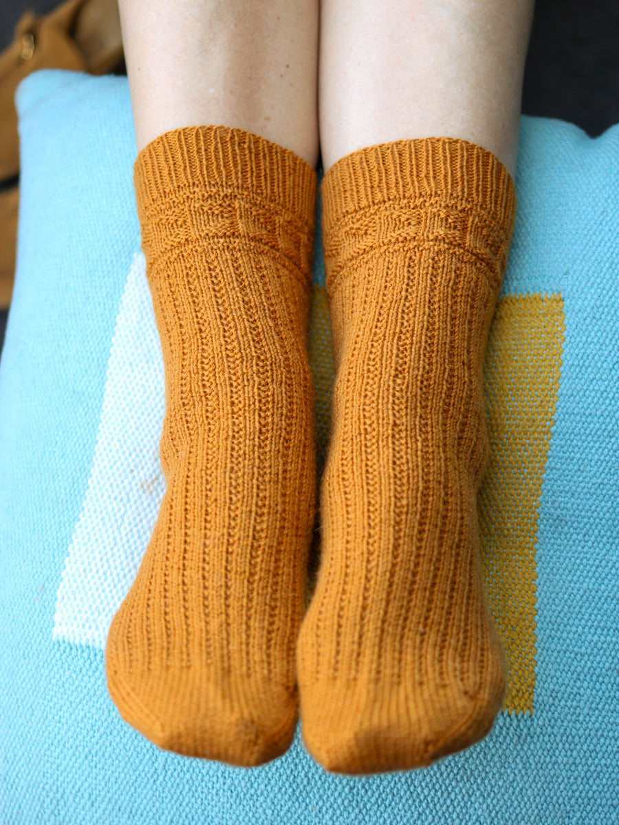 Sock Seam Pattern Semaphore Socks PDF Knitting Pattern – Ewe Ewe Yarns