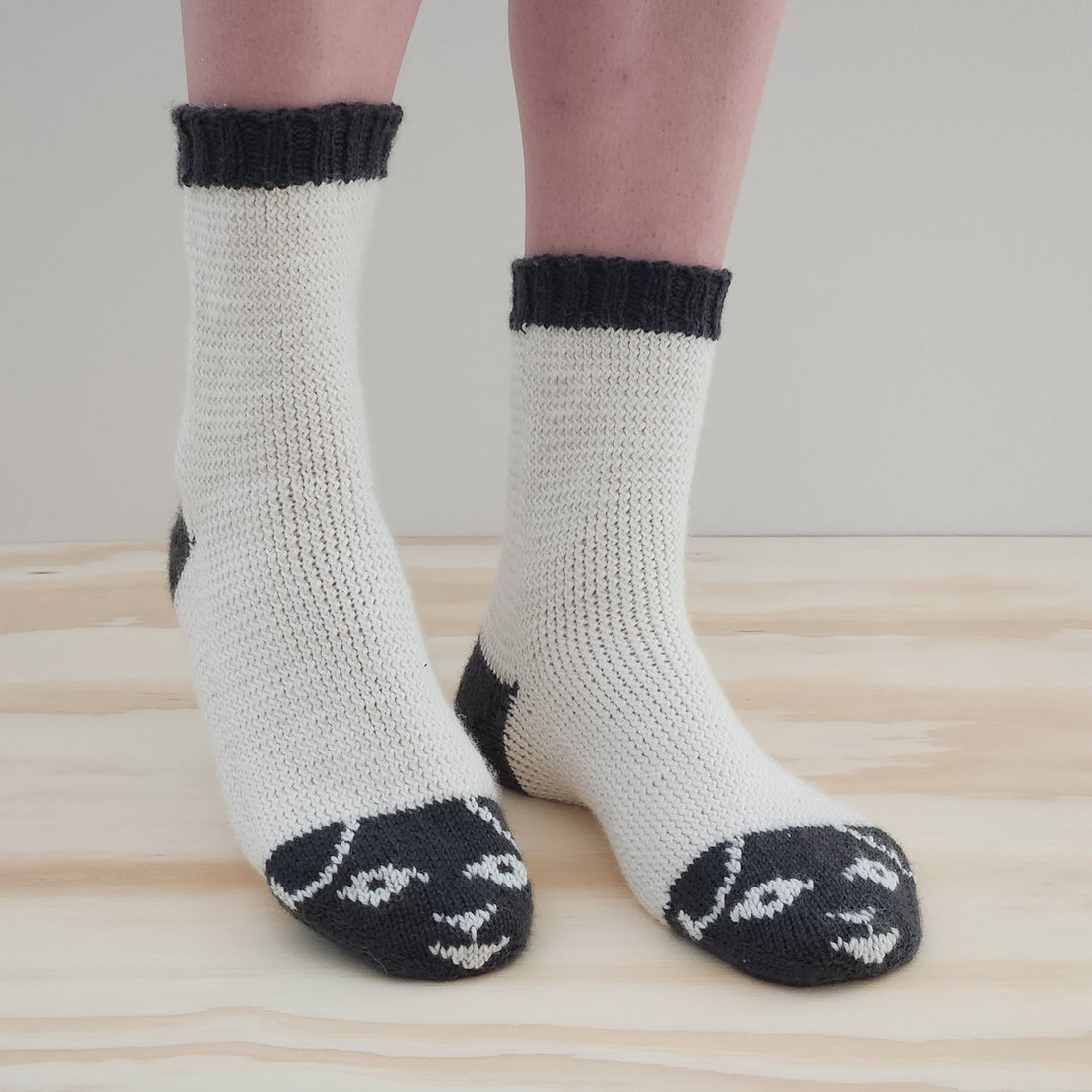 Ewe + Me Socks with Sheep Faces Yarn Kit – Ewe Ewe Yarns