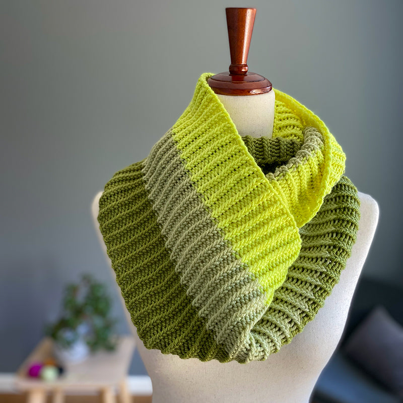 Gray Street Cowl Yarn Kit