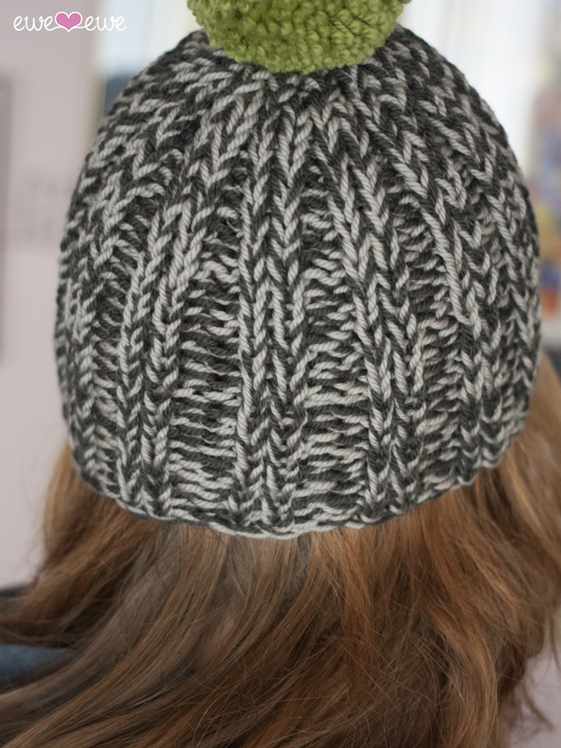 Marled Pom Bomb Beanie FREE PDF Knitting Pattern