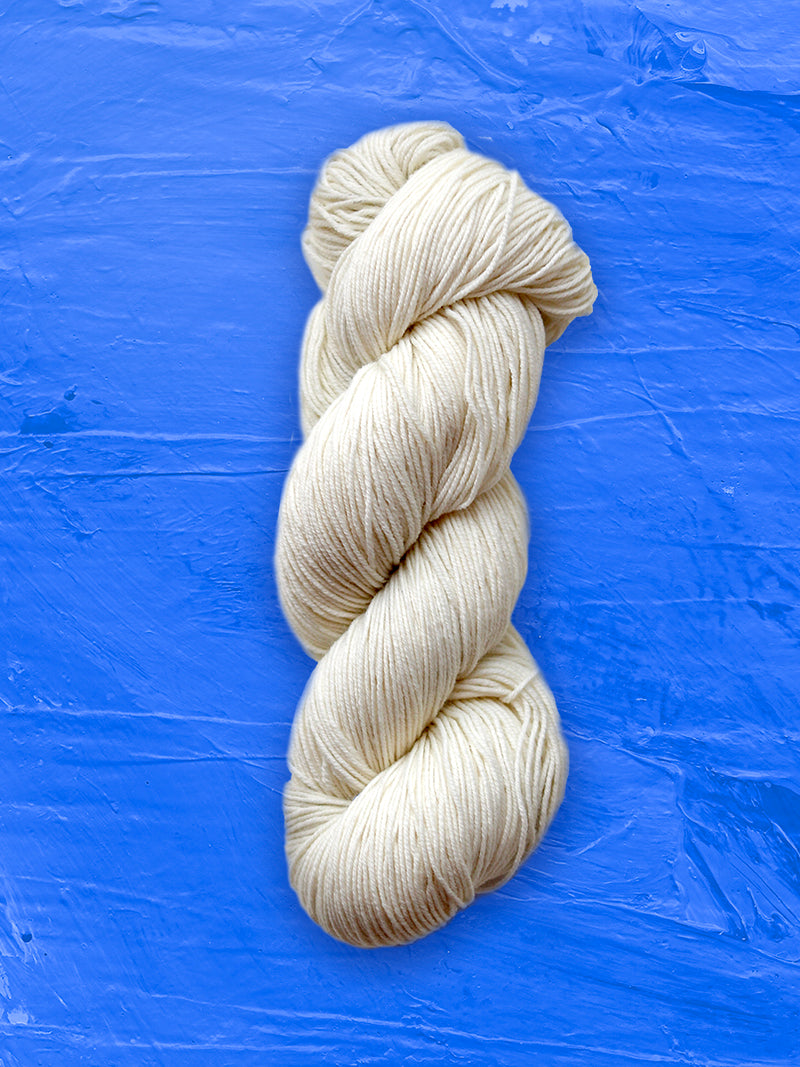 SNOWBIRD Undyed Merino Wool and Nylon Fingering Weight Yarn