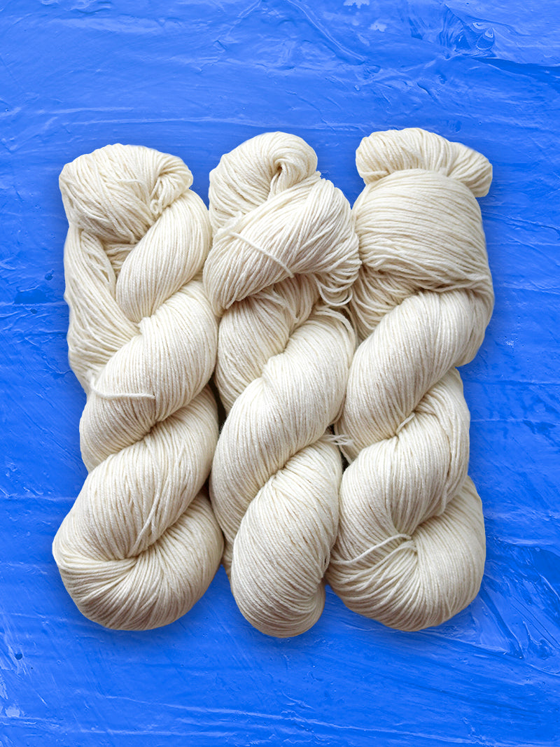 SNOWBIRD Undyed Merino Wool and Nylon Fingering Weight Yarn