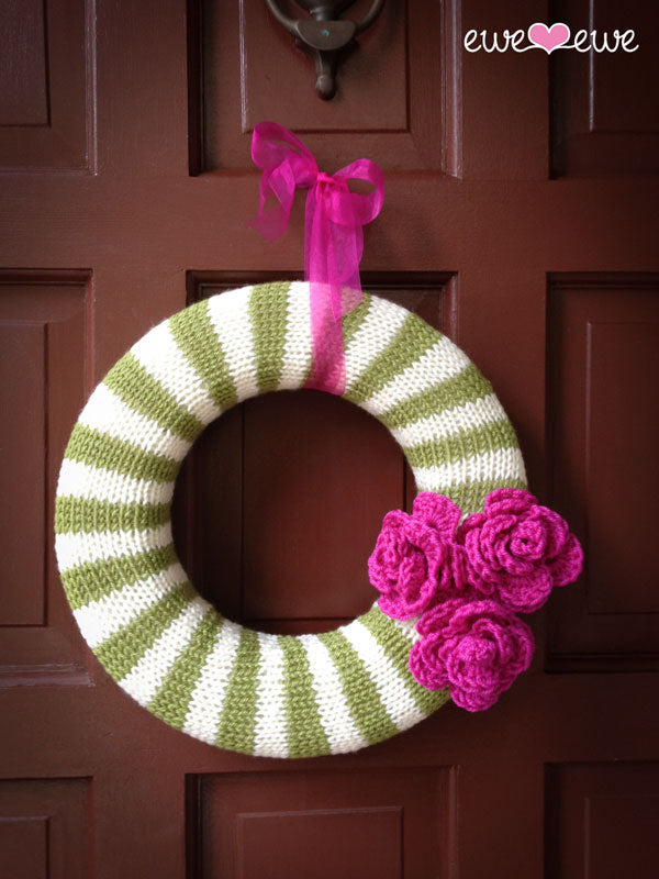 Year Round Wreath Decoration Knitting Pattern PDF