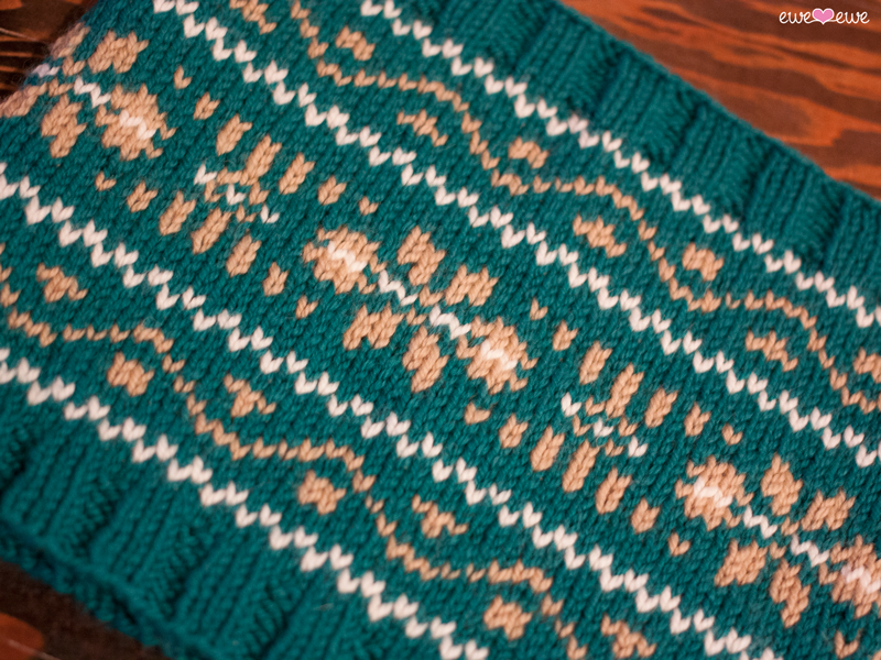 Snow Business PDF Cowl Knitting Pattern