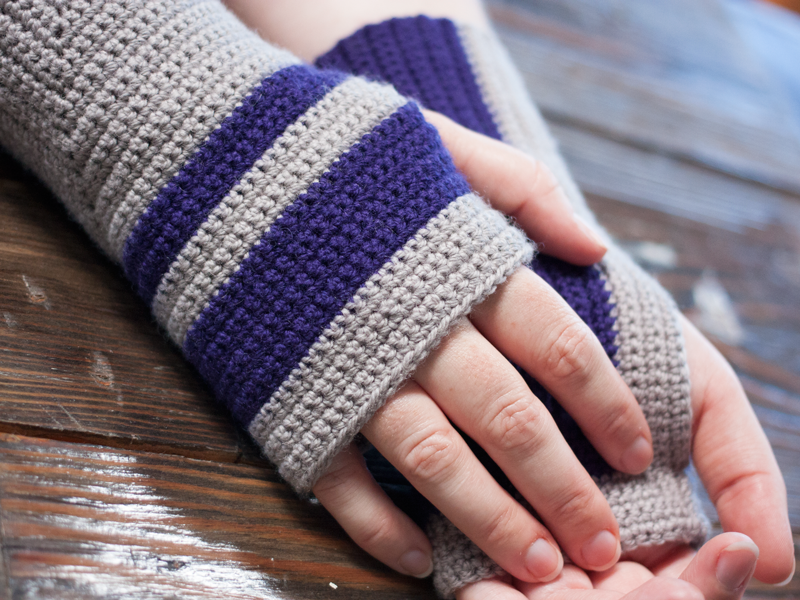 Crossroads Crochet Mitts PDF Pattern