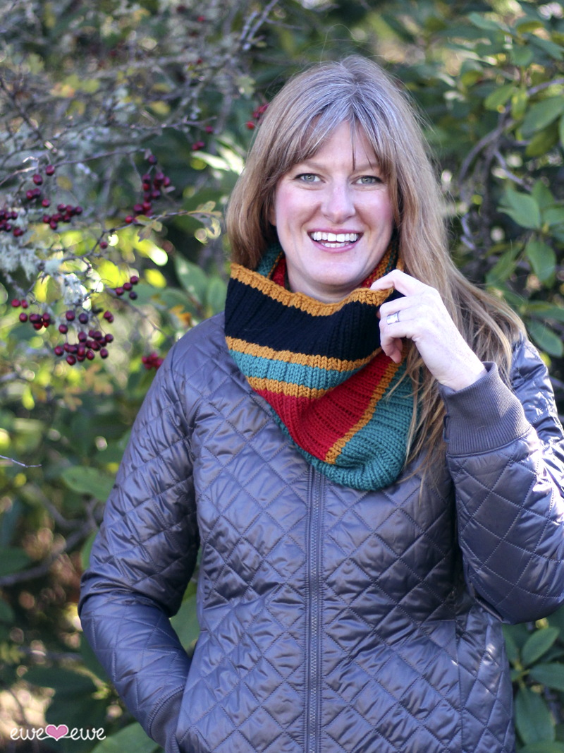 Modern Merry PDF Cowl Knitting Pattern