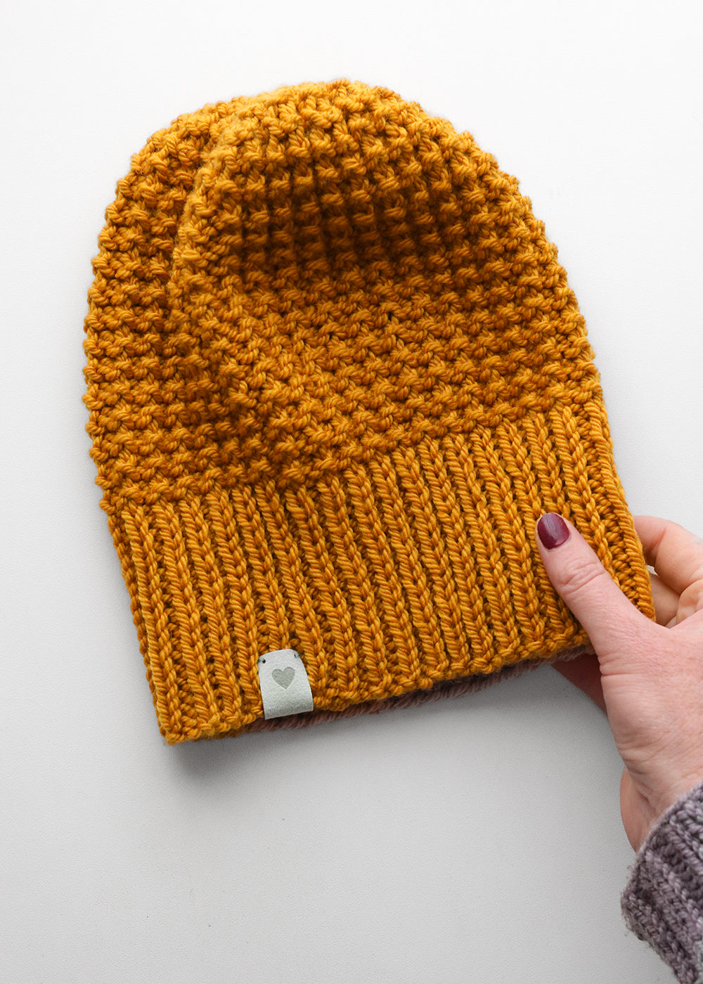 Roxana Reversible Beanie Yarn Kit