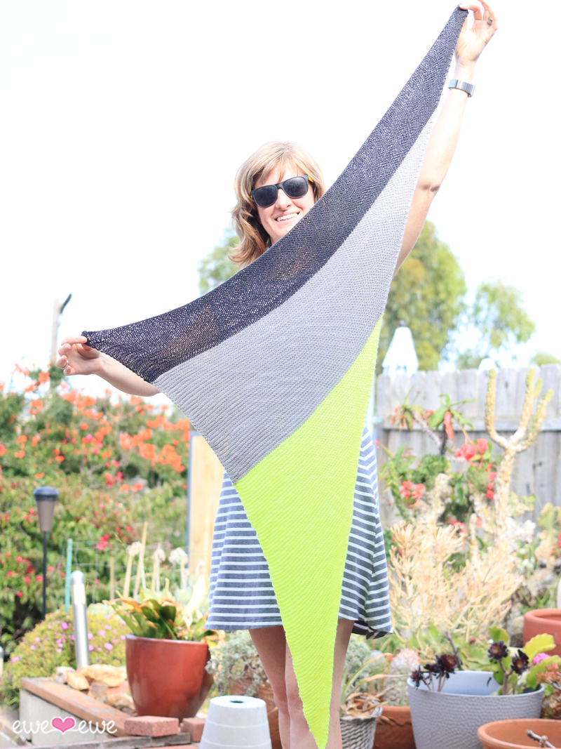 Neonpolitan PDF Easy Striped Shawl Knitting Pattern