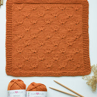 Celebration Blanket – Block 4: Blooming Daisies FREE Knitting Pattern PDF