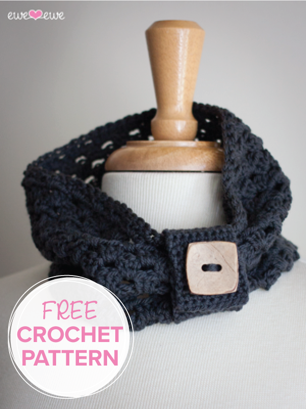 Dewey Decicowl FREE Crochet Button Cowl Pattern